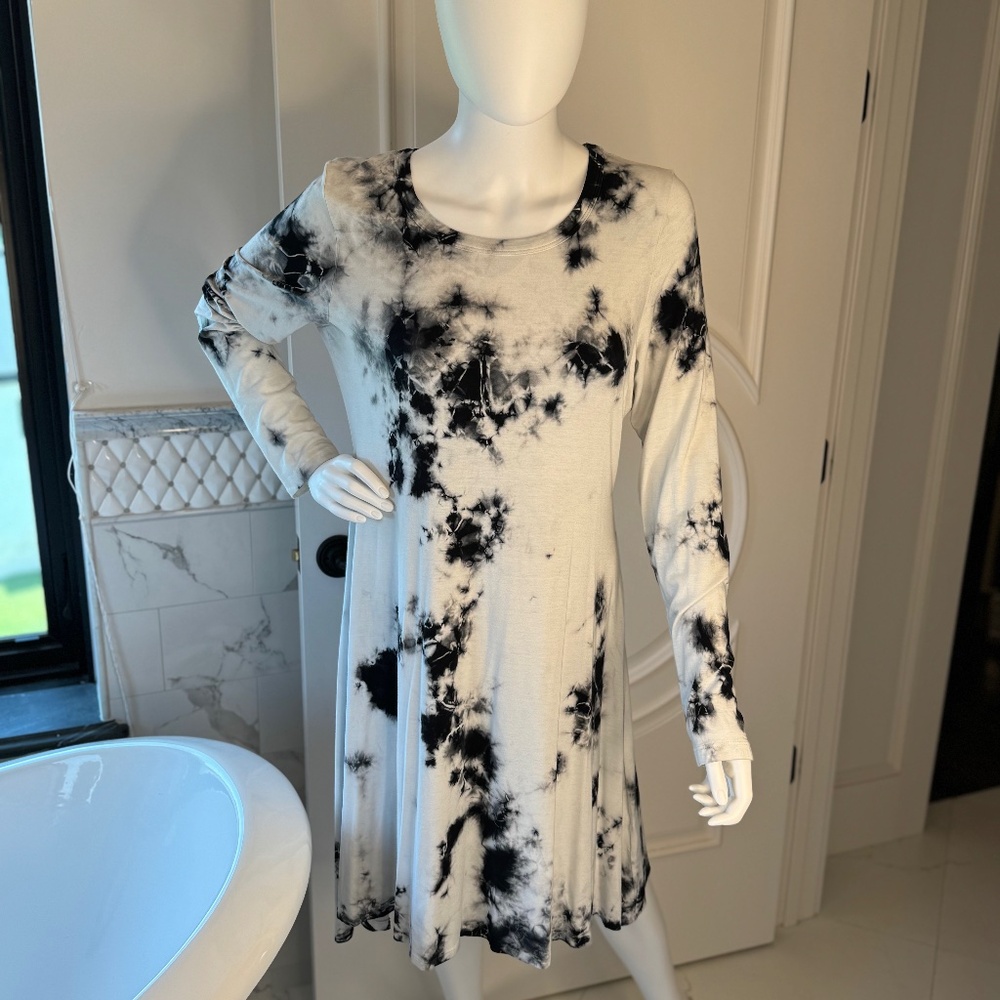 KAREN by Karen Lane, Size L, Tie-dye black & white dress